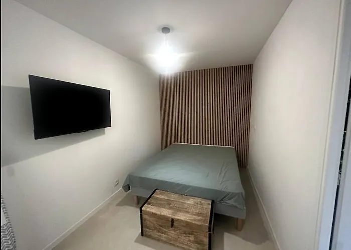 Geneva Terrace Apartment
